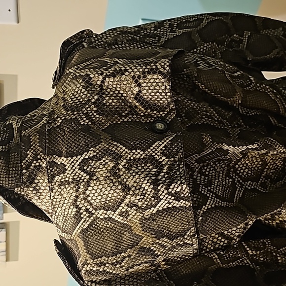 Michael Kors Snake Print Trench Coat - Picture 7 of 13